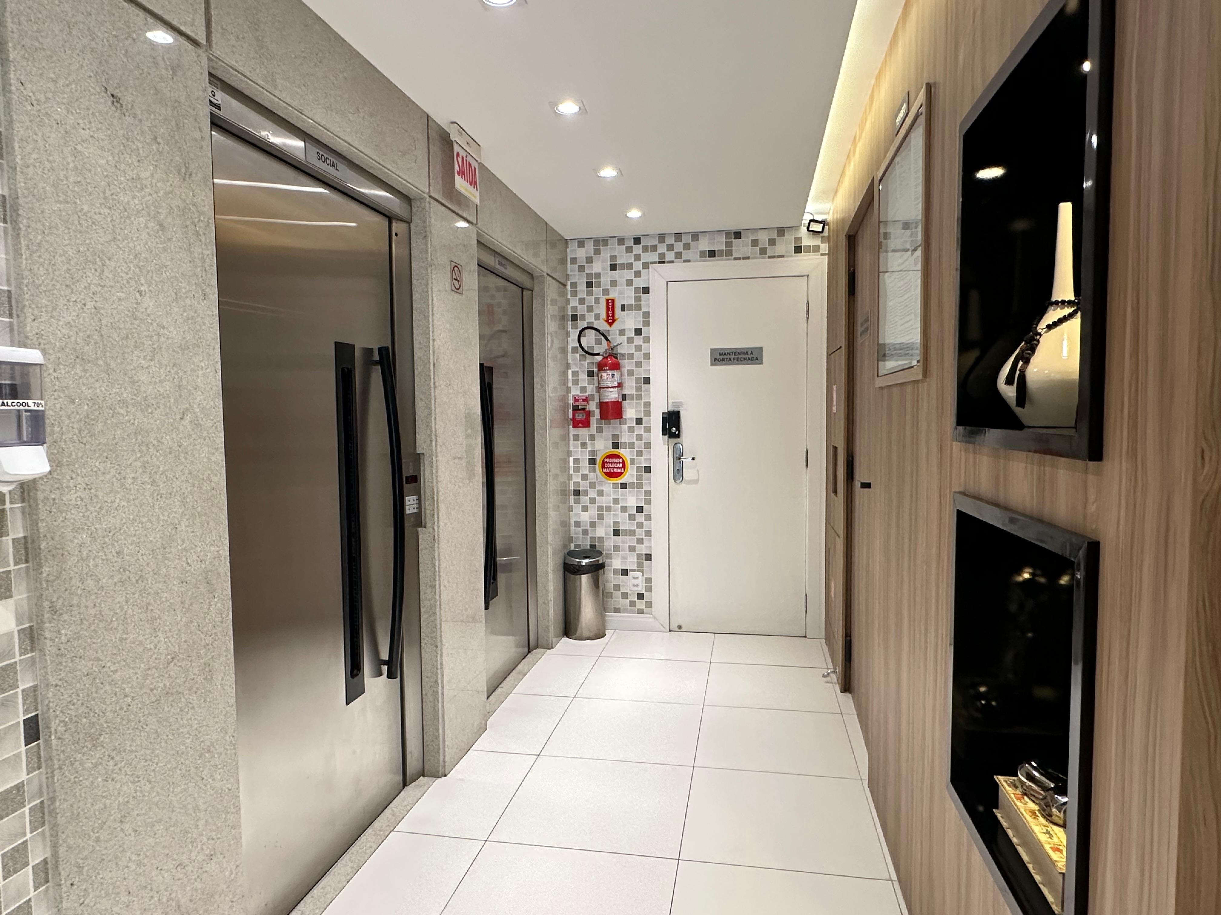 Imagem Apartamento com 3 Quartos à Venda, 107 m² em Centro - Florianópolis