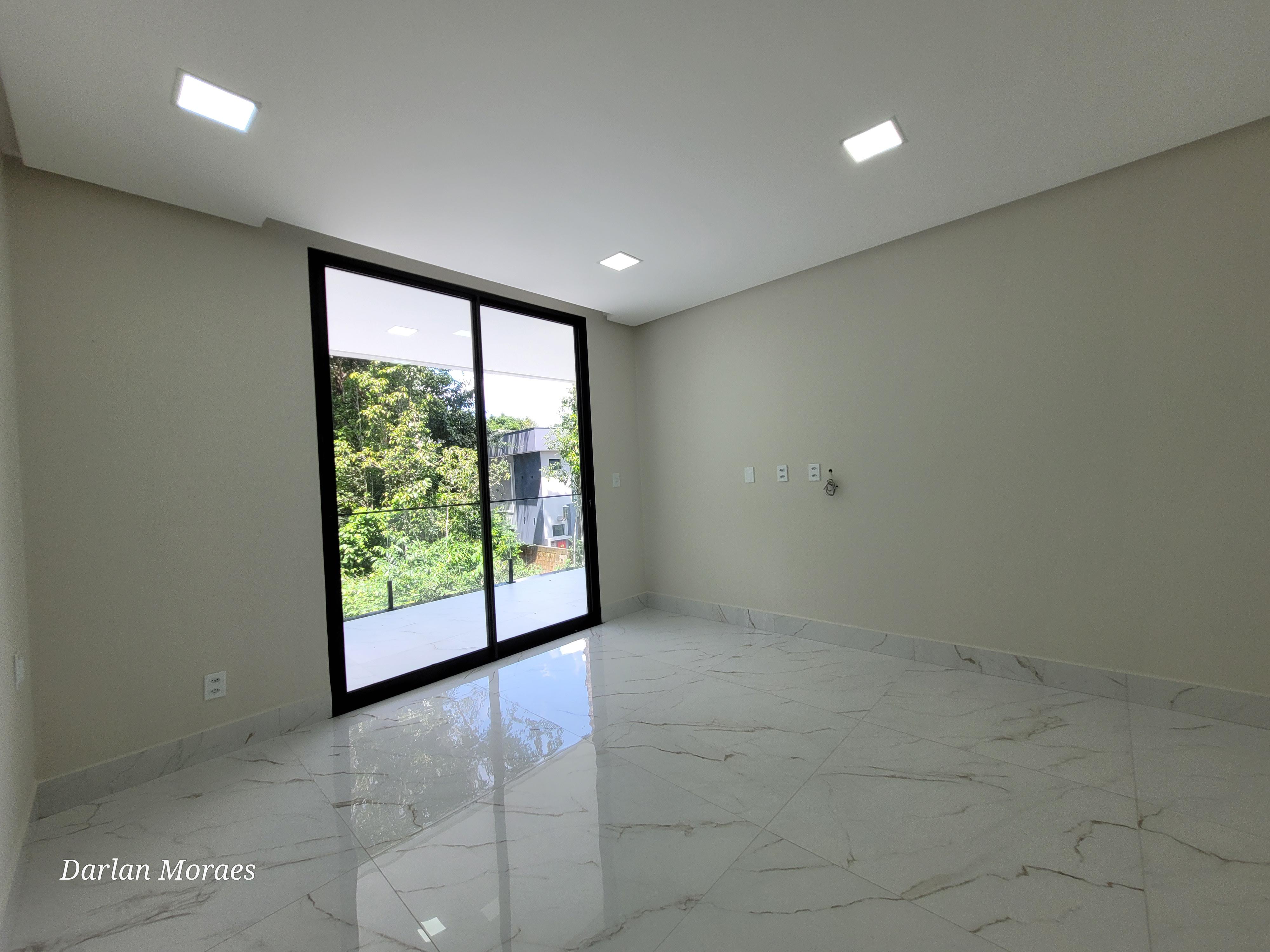 Imagem Casa de Condomínio com 5 Quartos à Venda, 430 m²em Ponta Negra - Manaus