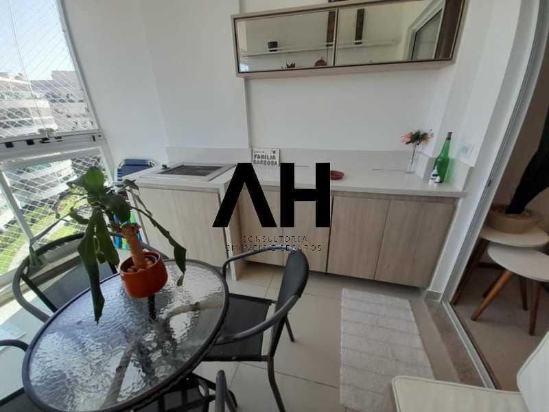 Imagem Apartamento com 3 Quartos à Venda, 105 m²em Camboinhas - Niterói