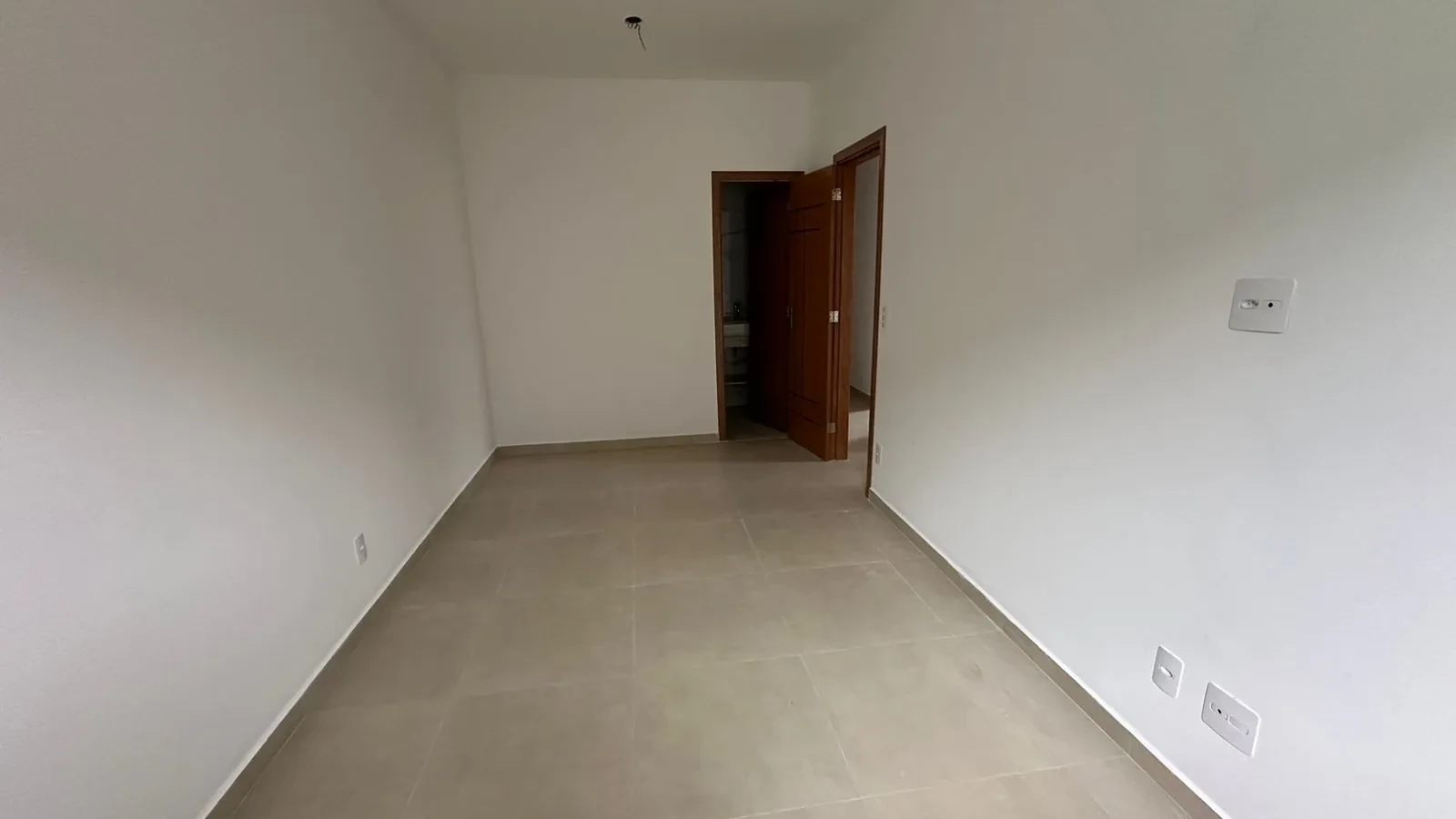 Imagem Sobrado com 3 Quartos à Venda, 140 metros em Vila Belmiro - Santos