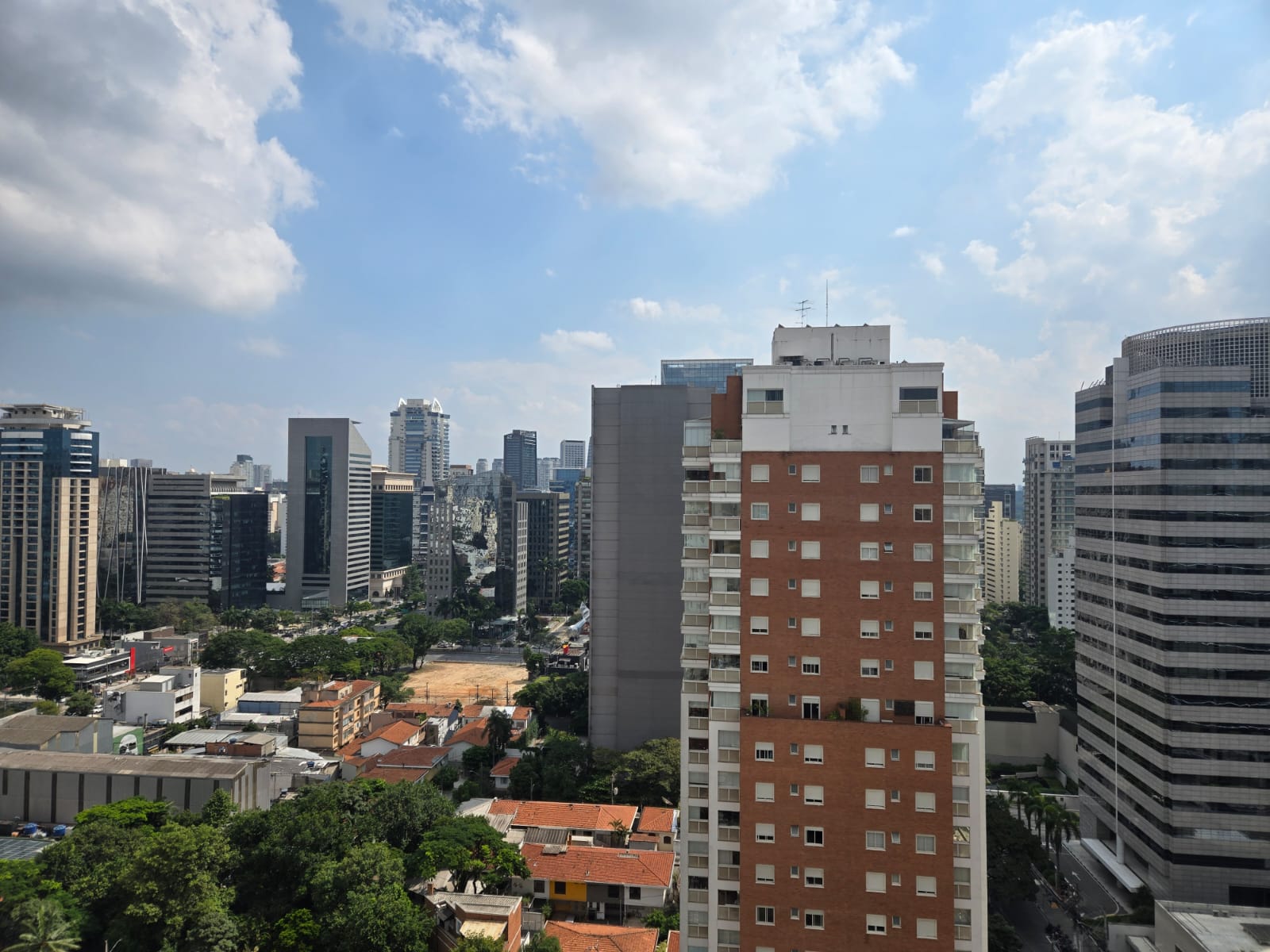 Imagem Apartamento com 4 Quartos à Venda, 355 m² em Itaim Bibi - São Paulo