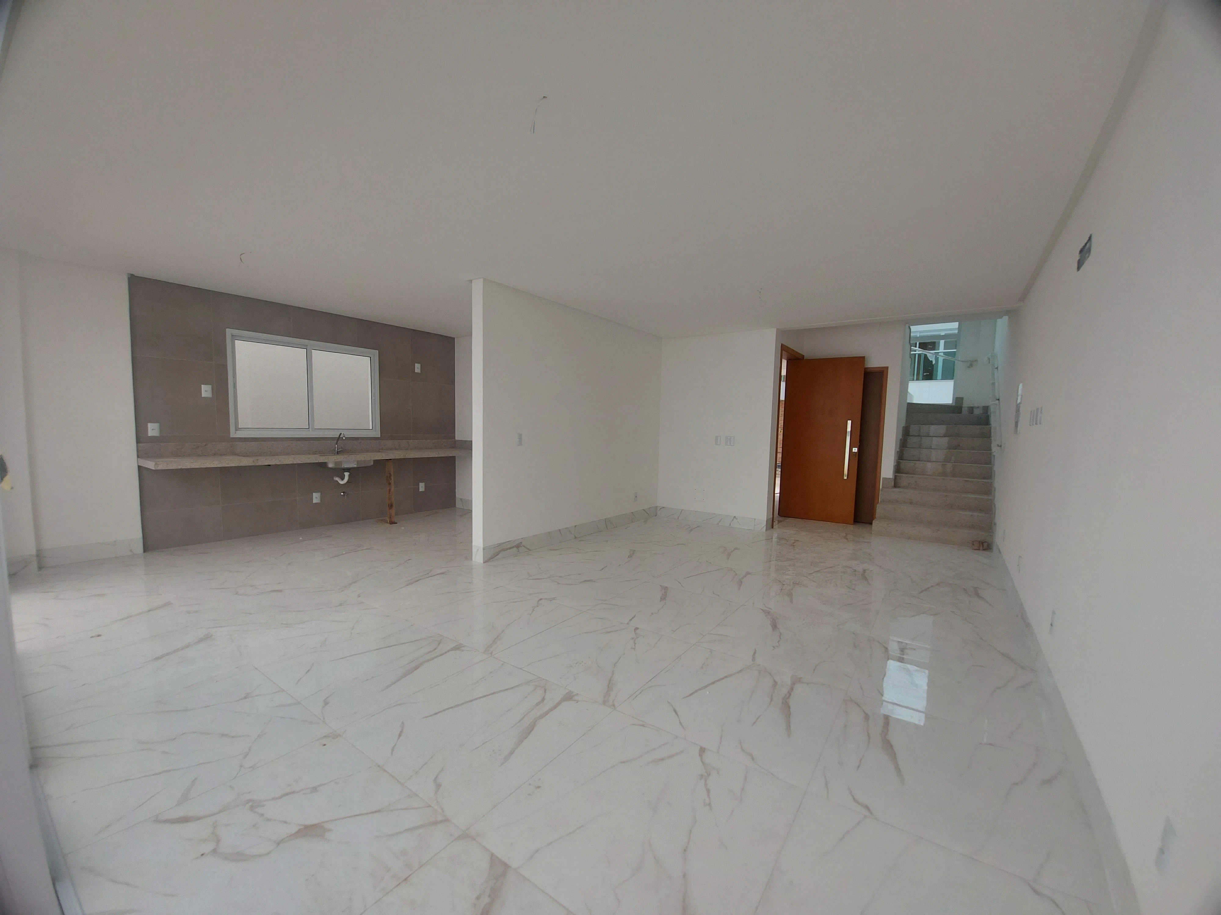 Imagem Casa de Condomínio com 3 Quartos à Venda, 154 m² em Jardim Vitória - Goiânia