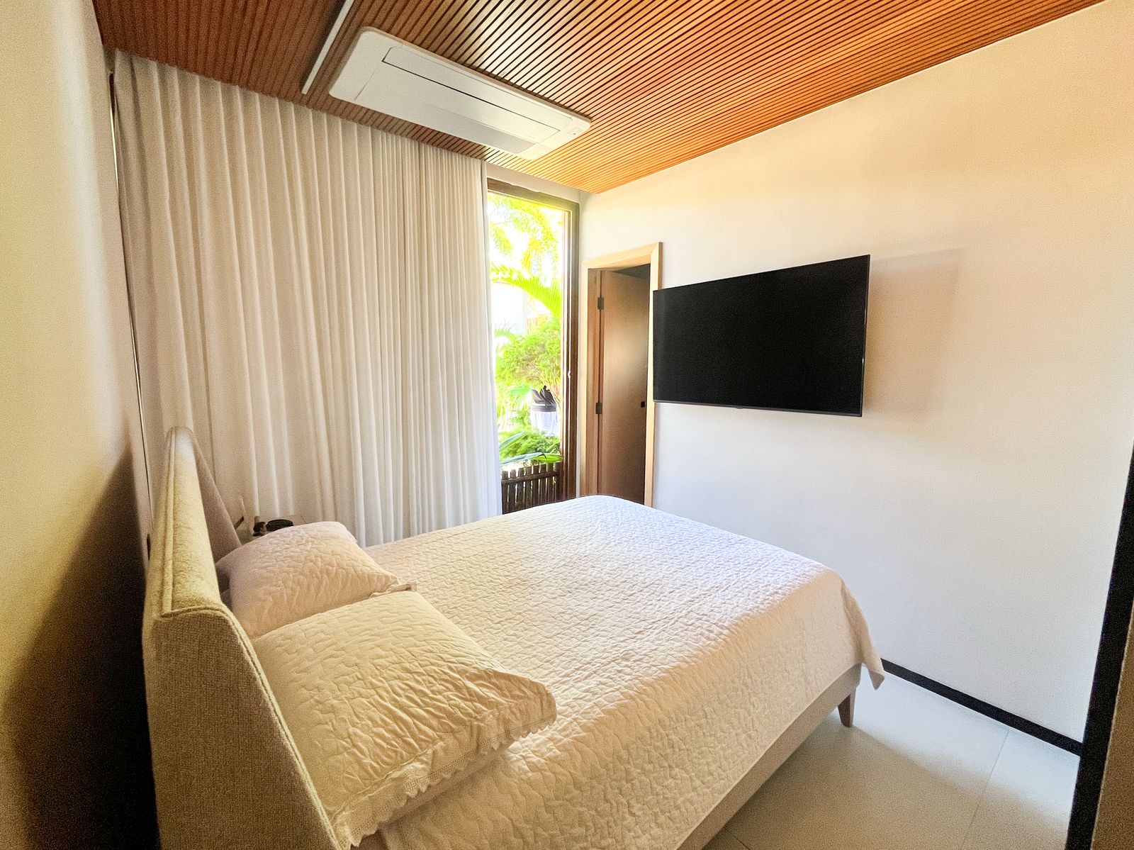 Foto do imóvel: Casa de Condomínio com 5 Quartos à Venda, 420 m² em Loteamento Praia do Forte - Mata de São João