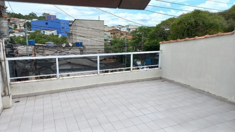 Imagem Sobrado com 4 Quartos à Venda, 227 m²em Assunção - São Bernardo do Campo