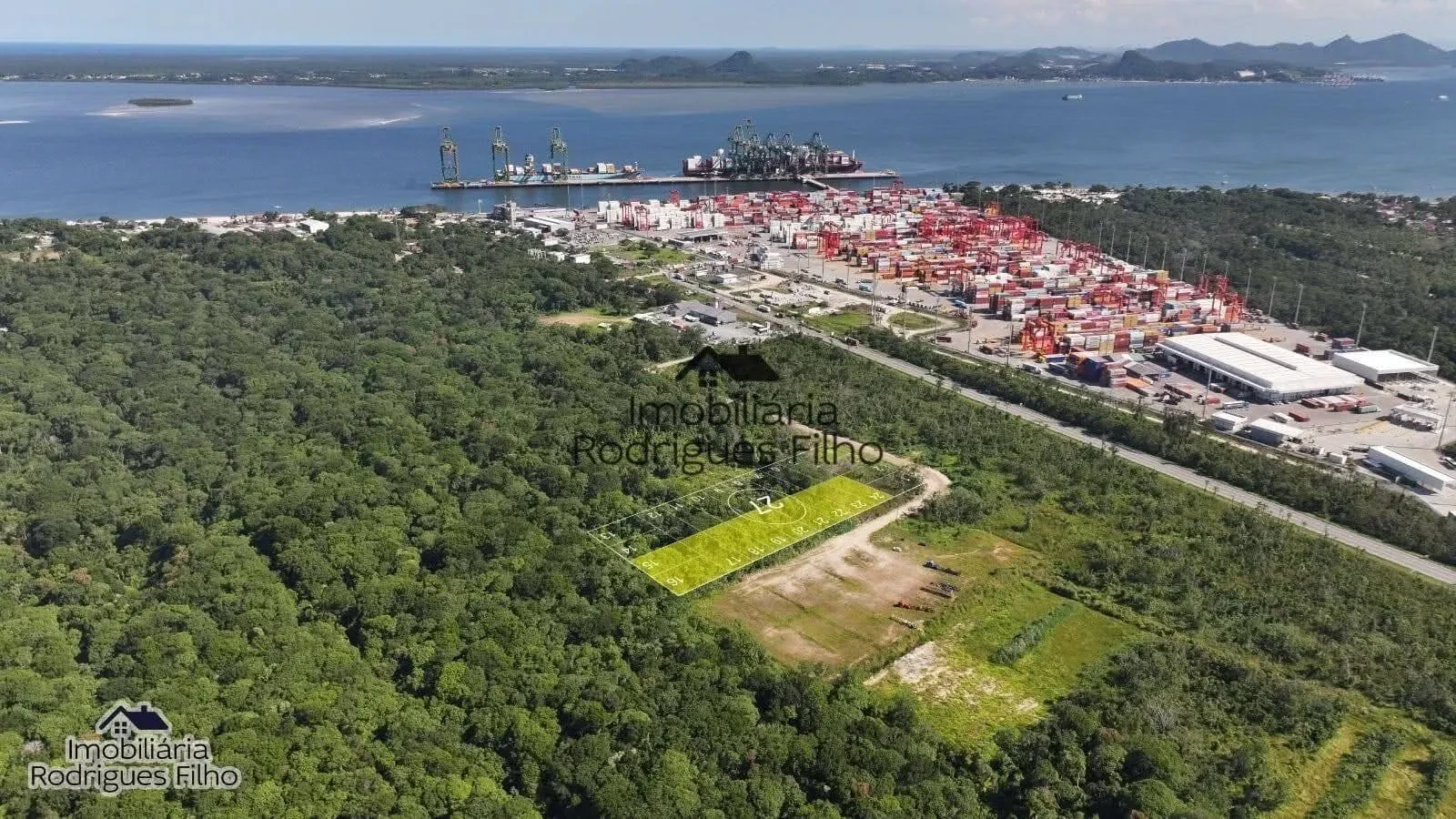 Terreno à Venda, 44855 metro em Pontal do Norte - Itapoá