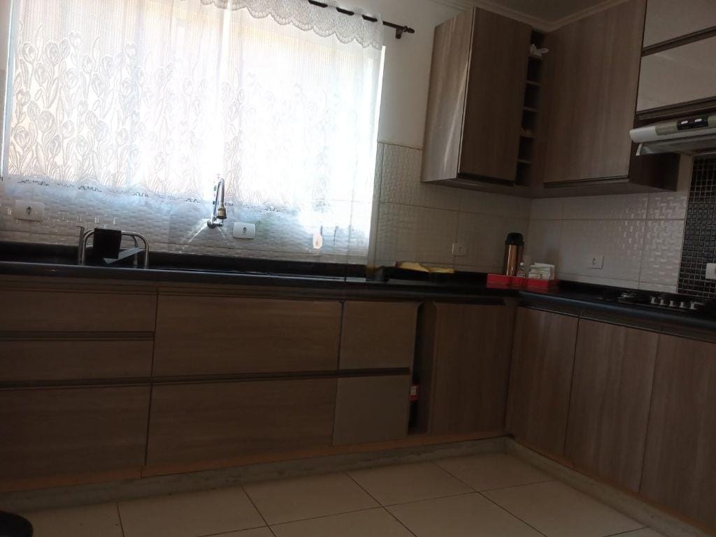 Imagem Sobrado com 3 Quartos à Venda, 120 m²em Jardim Ana Rosa - Taubaté
