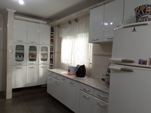 Imagem Casa com 3 Quartos à Venda, 204 m² em Vila Nogueira - Diadema