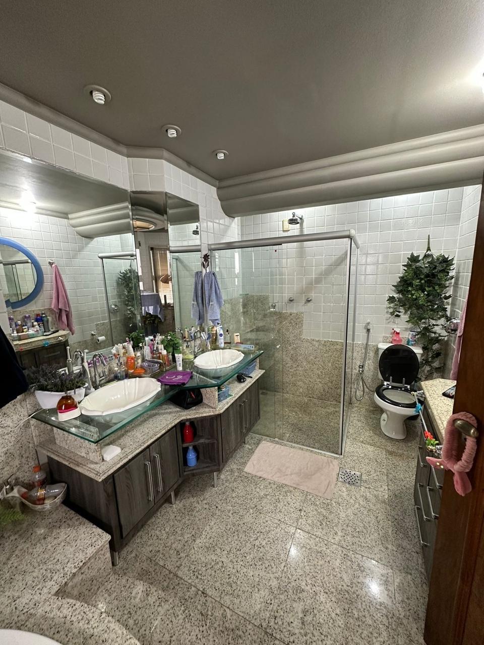 Imagem Apartamento com 3 Quartos à Venda, 430 m²em Batista Campos - Belém