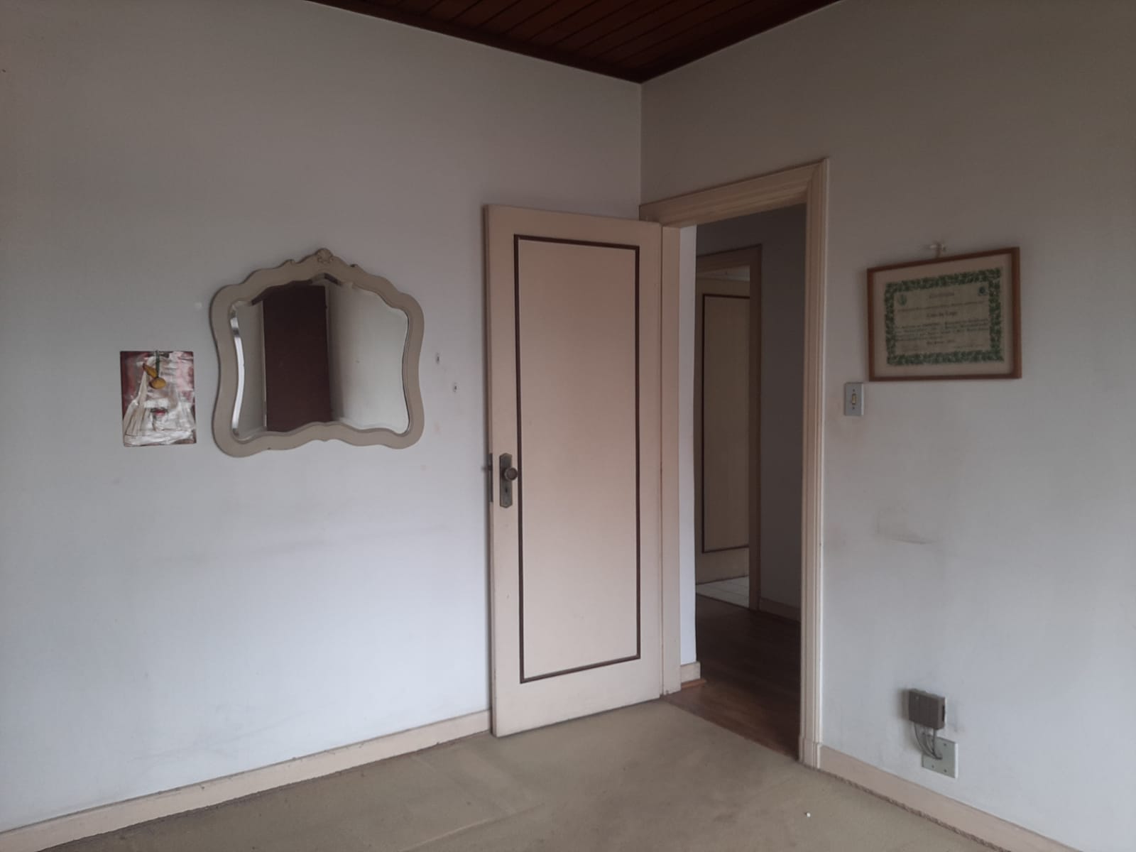 Imagem Sobrado com 5 Quartos à Venda, 350 m²em Vila Madalena - São Paulo