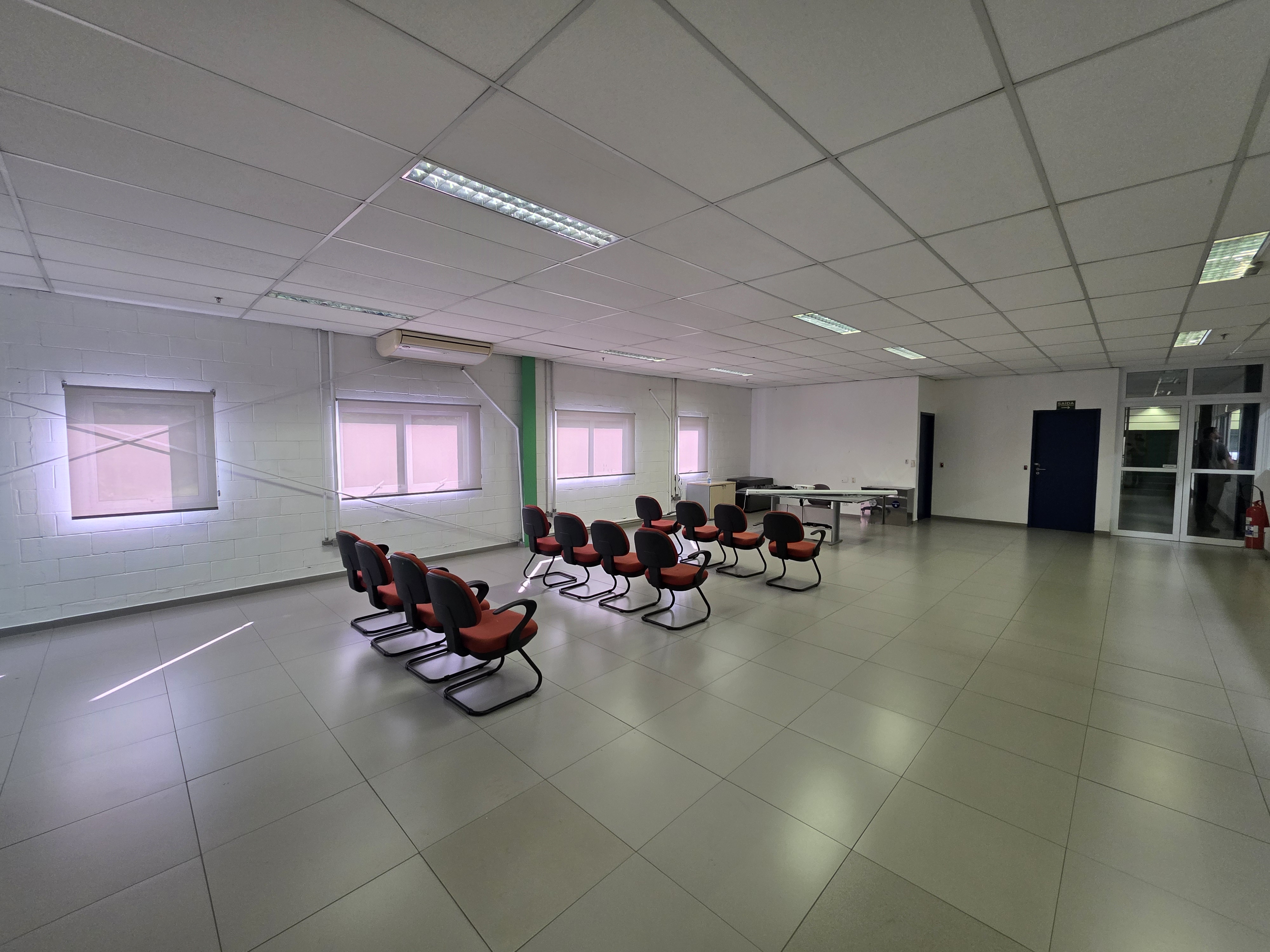 Foto do imóvel: Galpão para Alugar, 7.600 m² em Jardim Vista Alegre - Embu das Artes