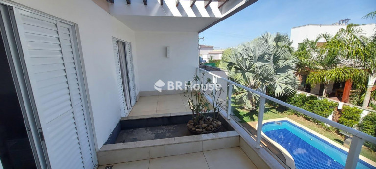 Imagem Casa de Condomínio com 4 Quartos à Venda, 402 m² em Jardim Itália - Cuiabá