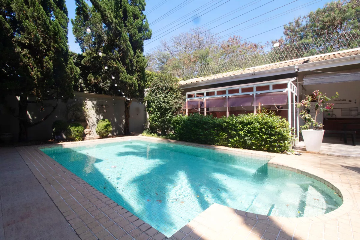 Imagem Casa com 4 Quartos à Venda ou Locação, 460 m² em Alto de Pinheiros - São Paulo