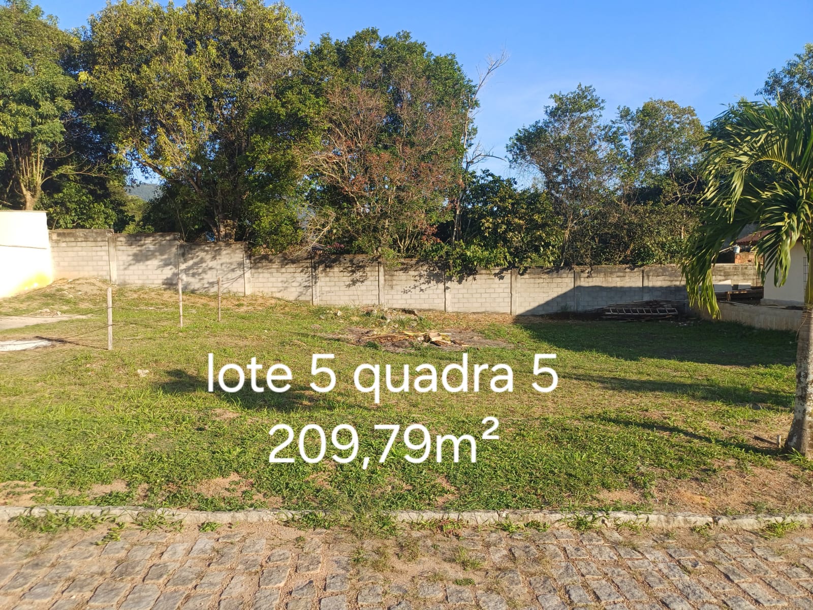 Foto do imóvel: Terreno em Condomínio à Venda, 210 m² em Guaratiba - Rio de Janeiro