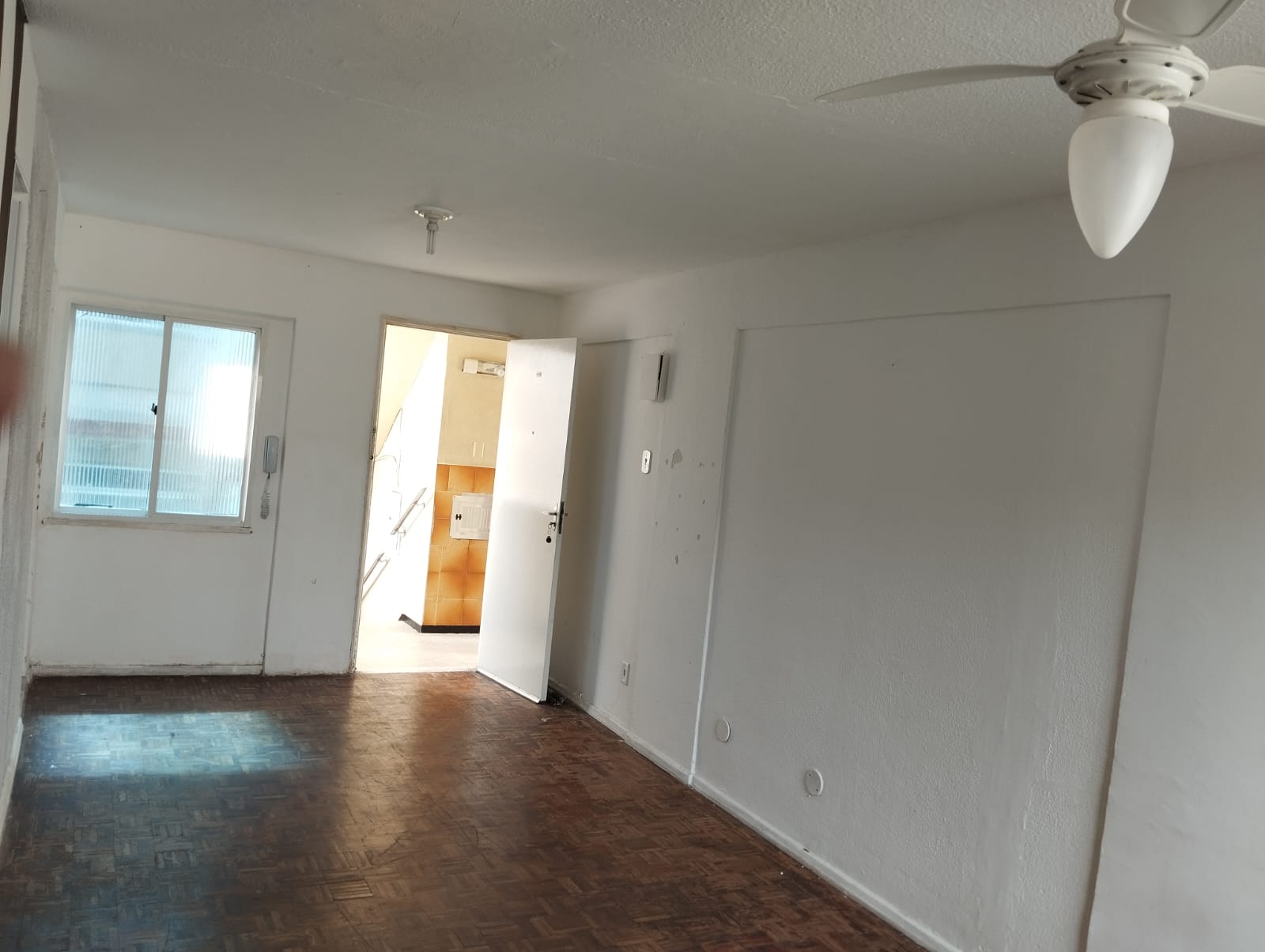 Foto do imóvel: Apartamento com 1 Quarto à Venda ou Locação, 43 m²em Irajá - Rio de Janeiro