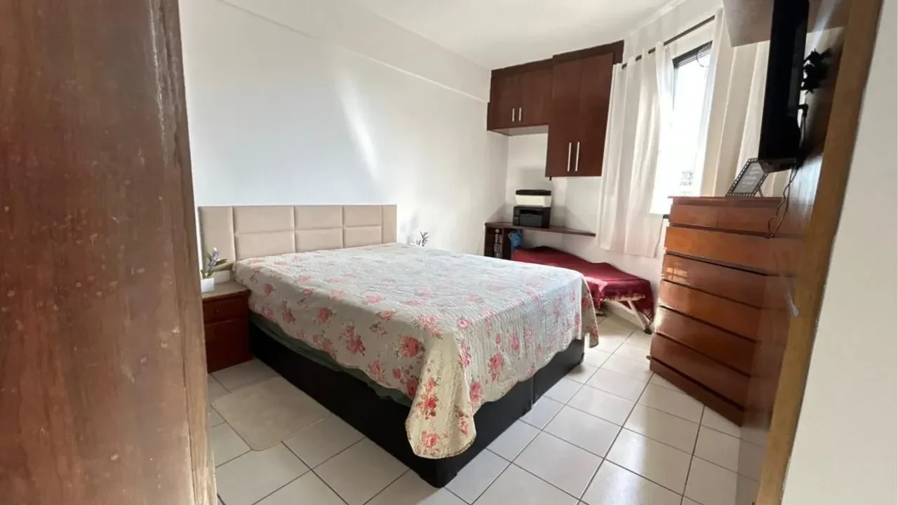 Imagem Apartamento com 2 Quartos à Venda, 82 metros em Embaré - Santos