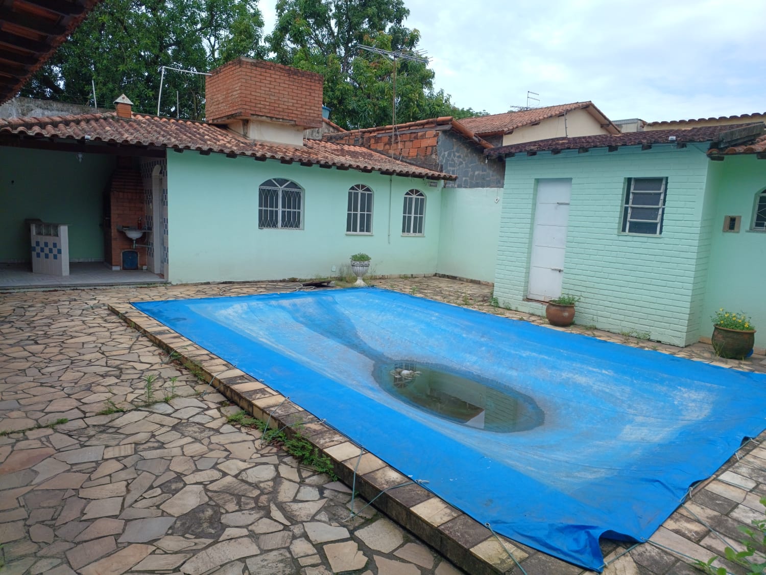 Imagem Casa com 5 Quartos à Venda, 360 m²em Venda das Pedras - Itaboraí