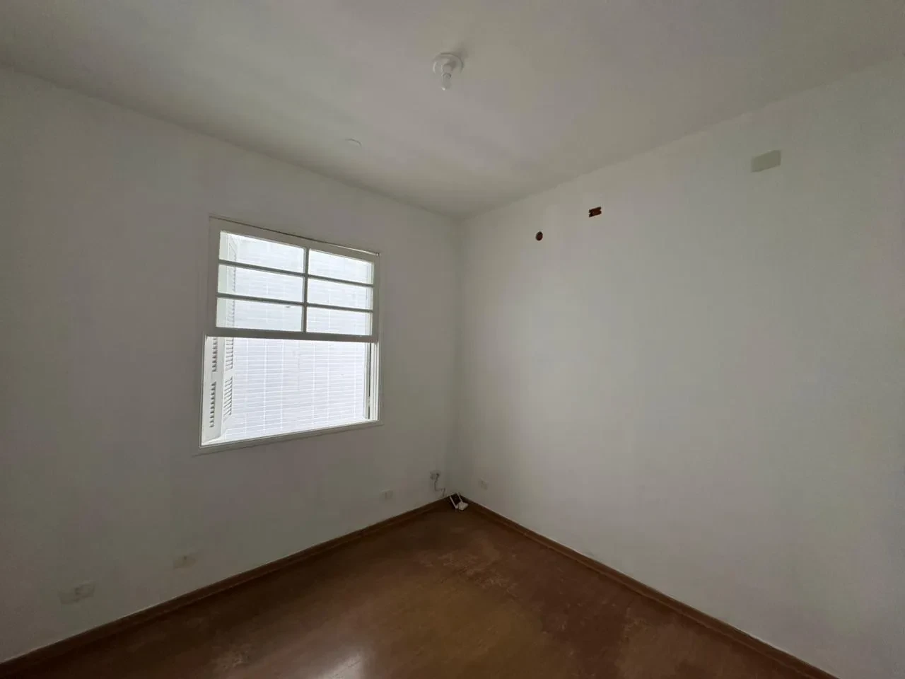 Imagem Ponto Comercial à Venda ou Locação, 324 m² em Aparecida - Santos