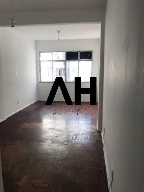 Kitnet com 1 Quarto à Venda, 1 m²em Centro - Niterói