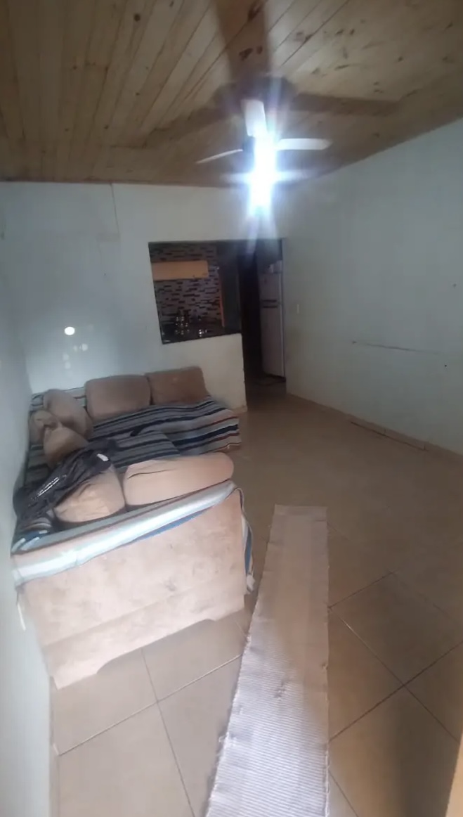 Imagem Casa com 2 Quartos à Venda, 105 m²em Jardim São Domingos - Campinas