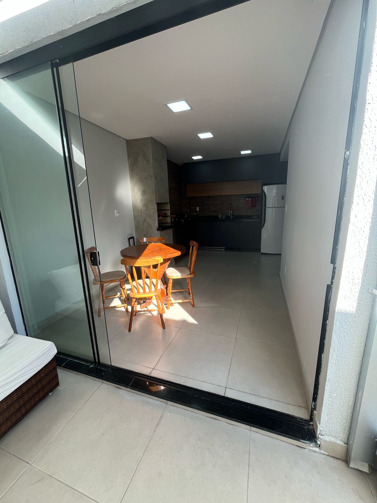 Imagem Casa de Condomínio com 2 Quartos à Venda, 85 m² em Eugênio de Mello - São José dos Campos