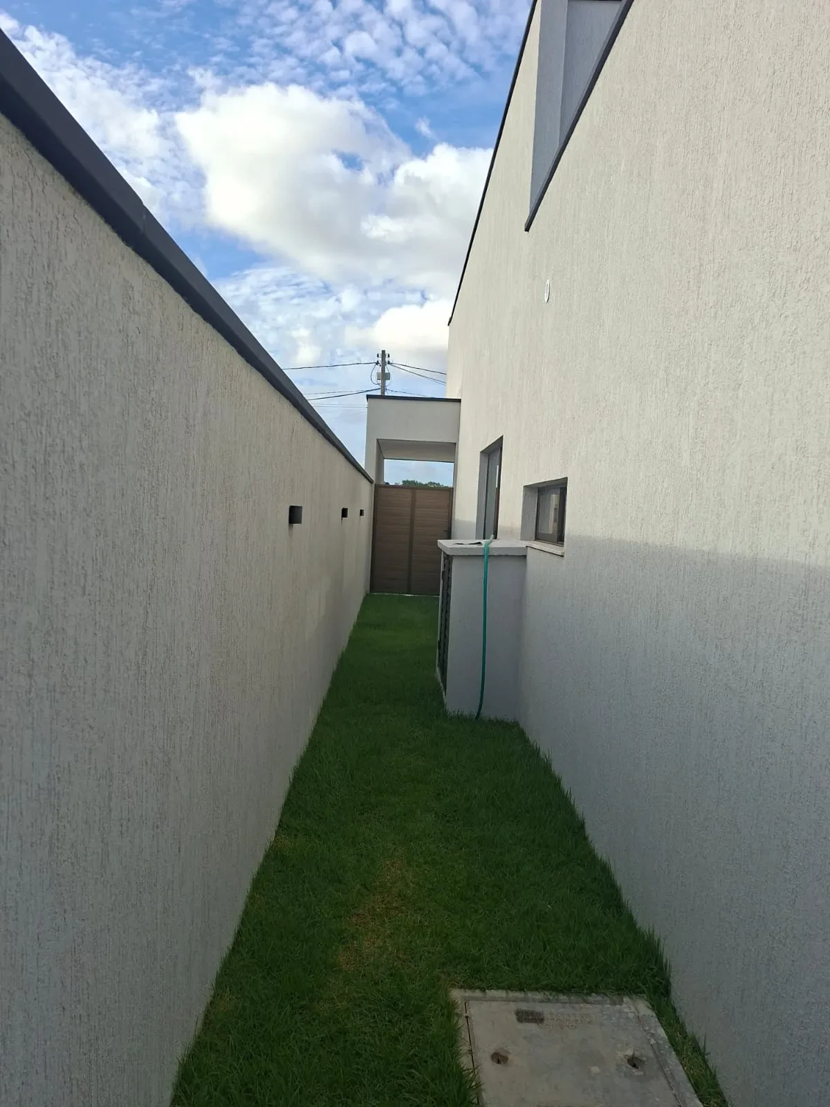 Imagem Casa de Condomínio com 3 Quartos à Venda, 143 m² em Cidade Alpha - Eusébio