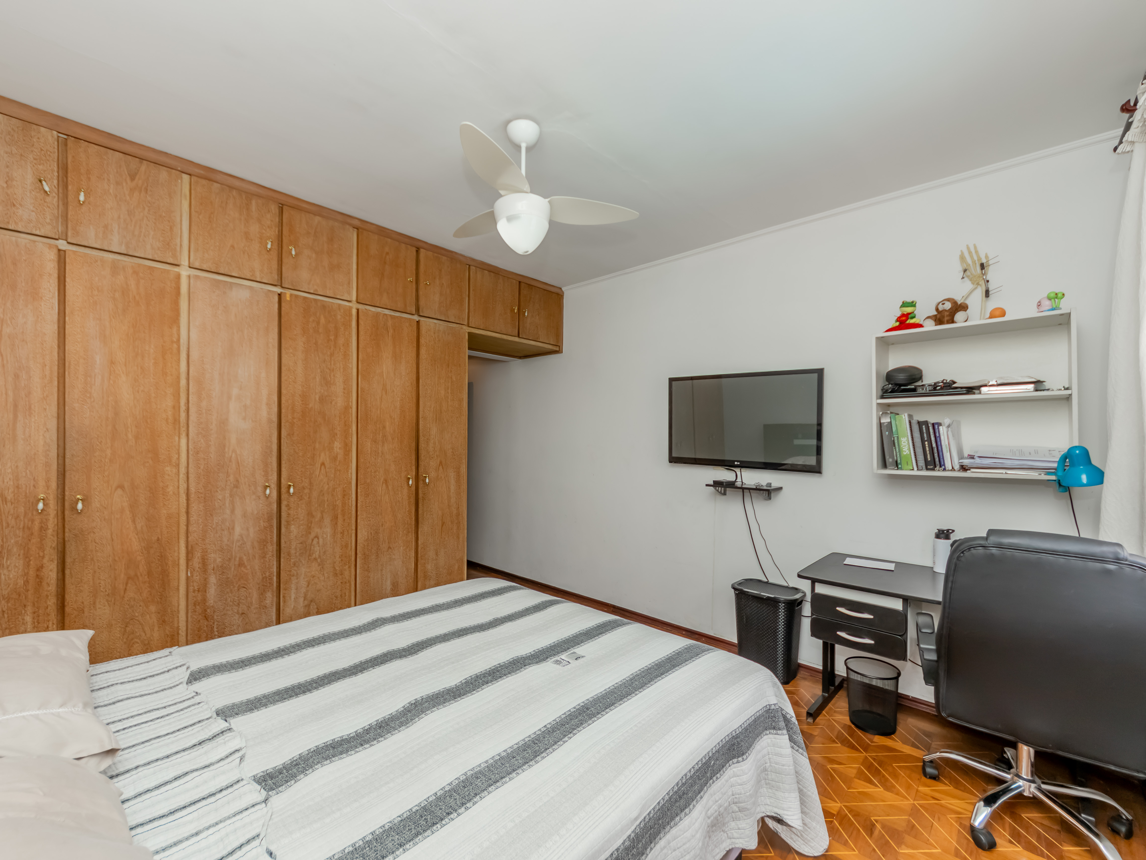 Foto do imóvel: Sobrado com 3 Quartos à Venda, 300 m² em Vila Lúcia Elvira - São Paulo