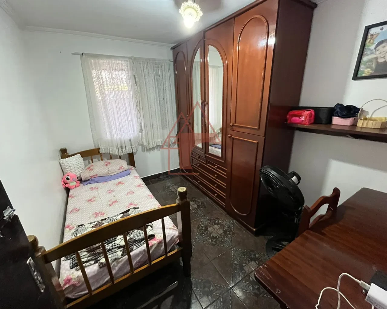 Imagem Sobrado com 6 Quartos à Venda, 205 m² em Jardim Costa e Silva - Cubatão