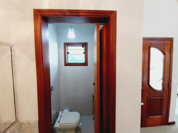 Sobrado com 3 Quartos à Venda, 262 m² em Parque Três Meninos - Sorocaba