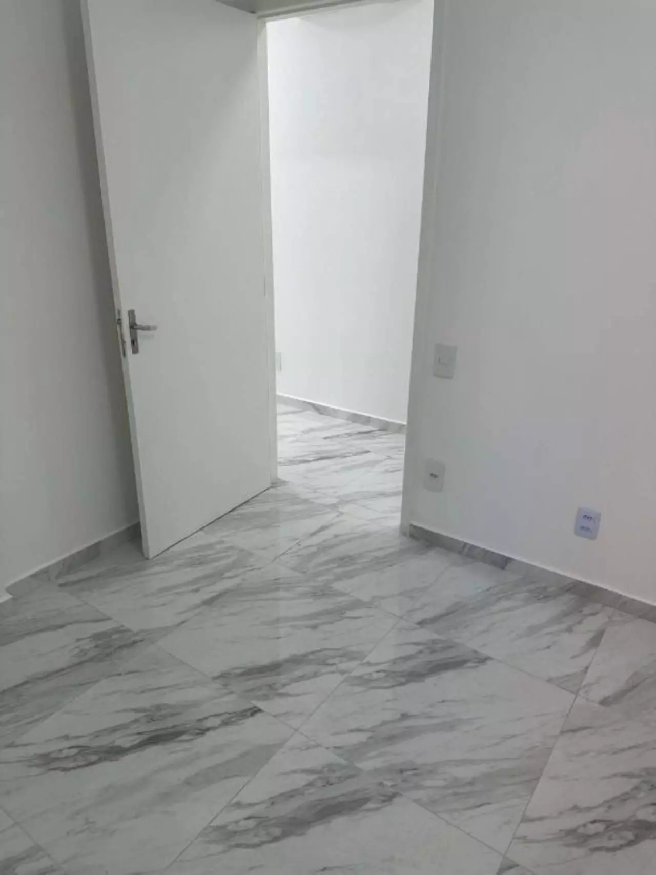 Imagem Sala Comercial à Venda ou Locação, 74 m² em Vila Olímpia - São Paulo