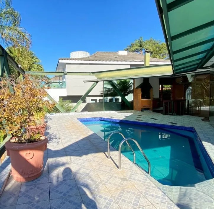 Imagem Casa com 3 Quartos à Venda, 361 m²em Alphaville Residencial Dois - Barueri