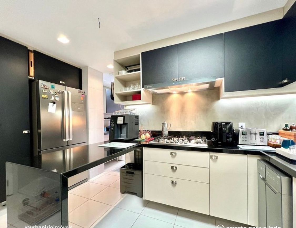 Imagem Apartamento com 3 Quartos à Venda, 157 m²em Barra da Tijuca - Rio de Janeiro