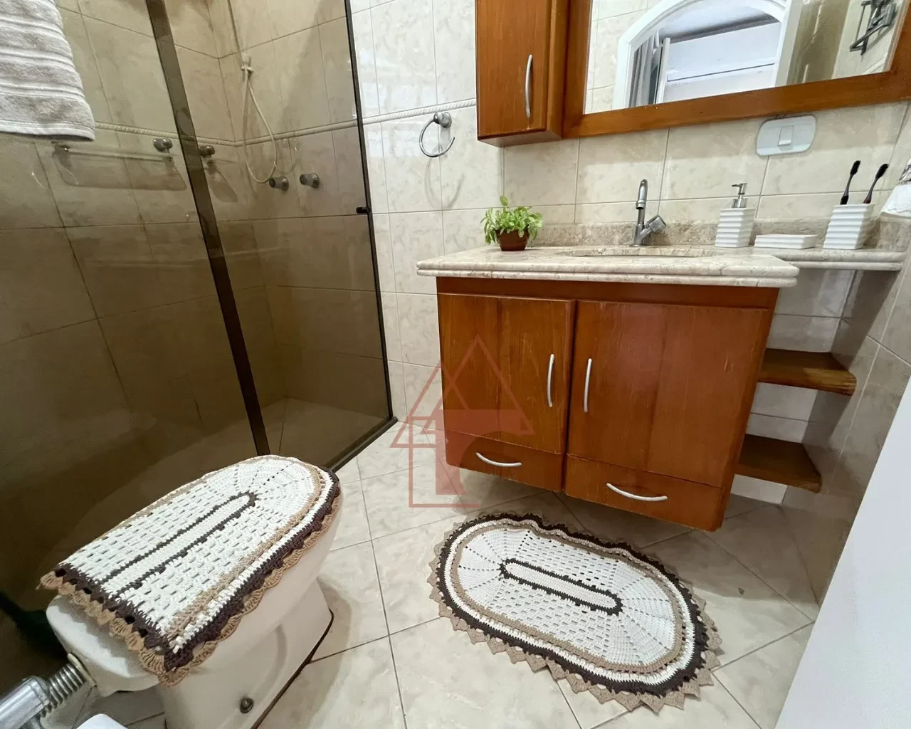 Imagem Sobrado com 3 Quartos à Venda, 203 m² em Jardim Casqueiro - Cubatão