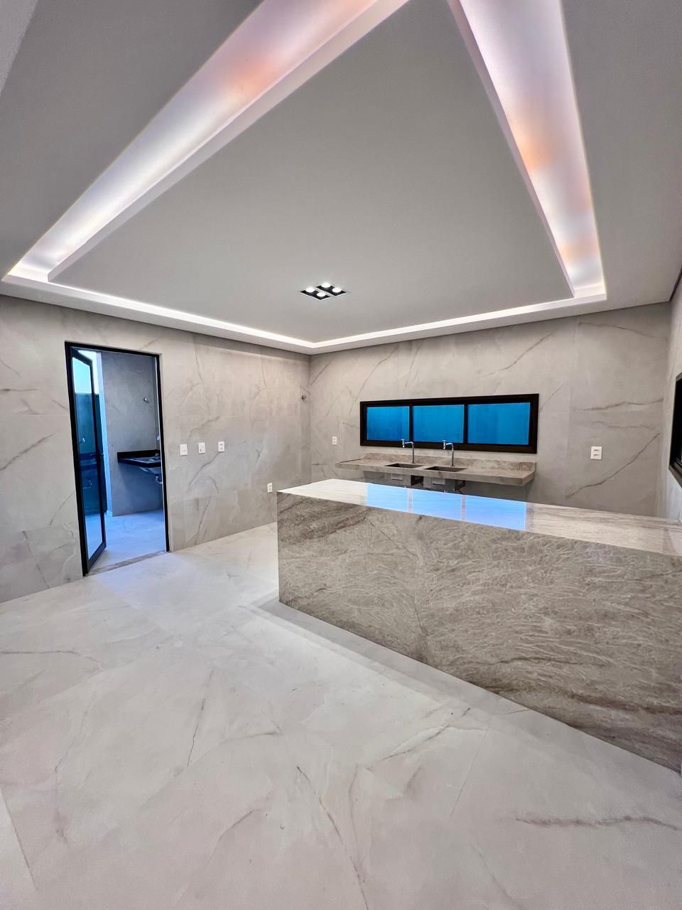 Imagem Casa de Condomínio com 5 Quartos à Venda, 393 m² em Alphaville Ceará 2 - Eusébio