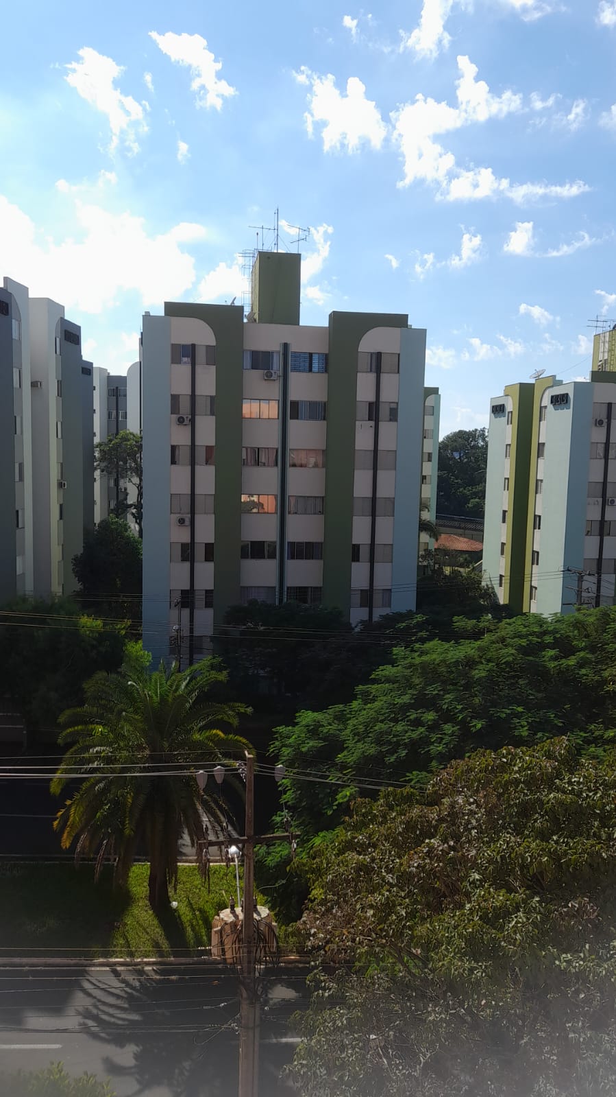 Apartamento com 3 Quartos à Venda, 70 m²em Cláudia - Londrina