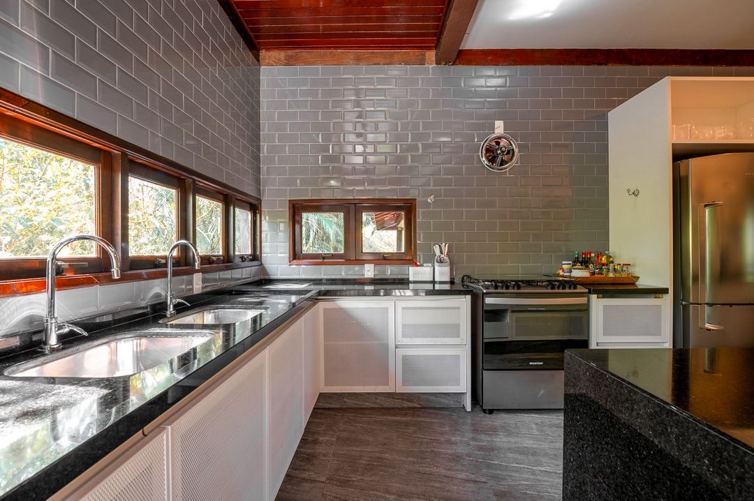 Foto do imóvel: Casa de Condomínio com 5 Quartos à Venda, 4.028 m² em Maresias - São Sebastião