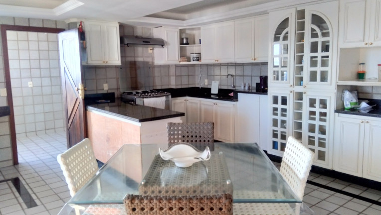 Imagem Cobertura com 4 Quartos à Venda, 530 m² em Lagoa Nova - Natal