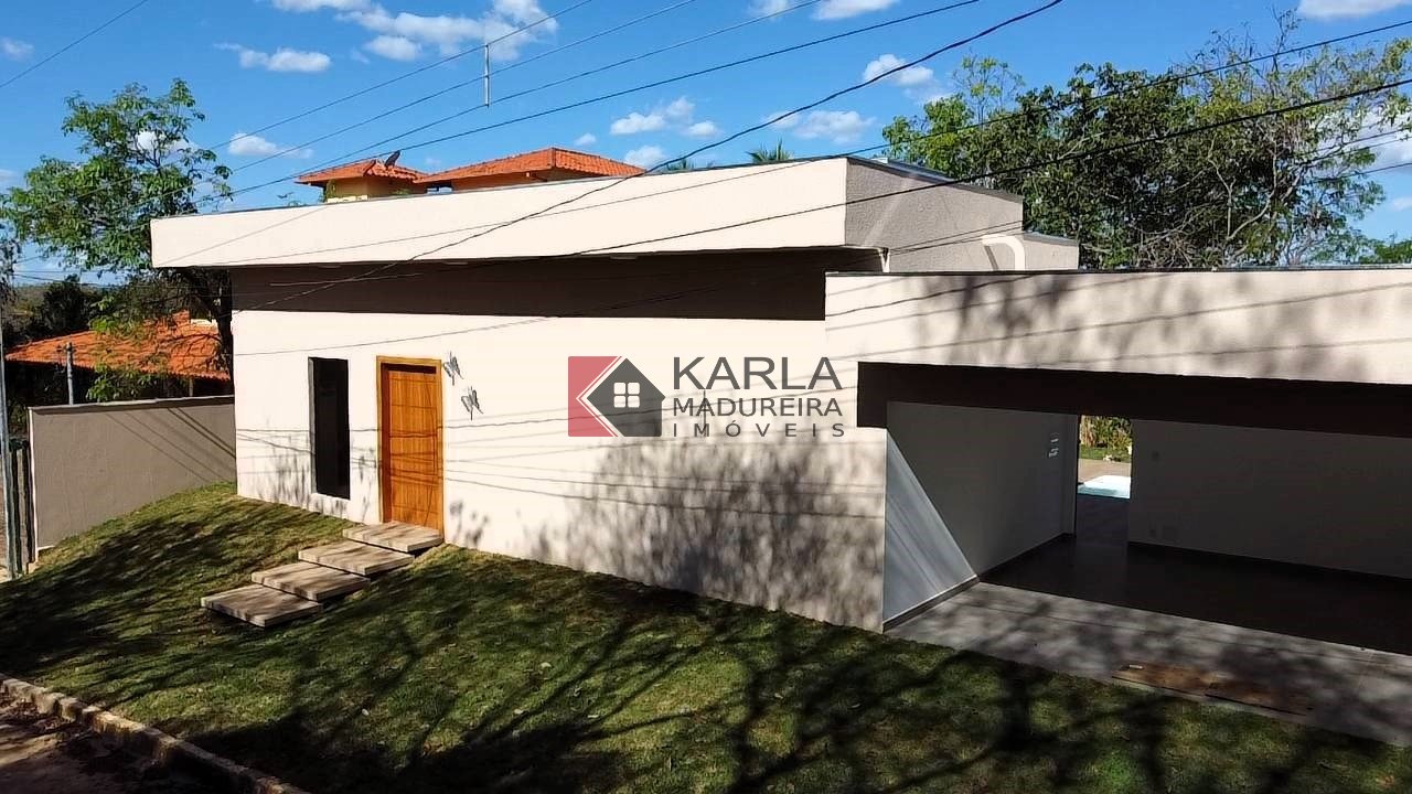 Imagem Casa de Condomínio com 4 Quartos à Venda, 183 m²em Estância das Petúnias - Lagoa Santa