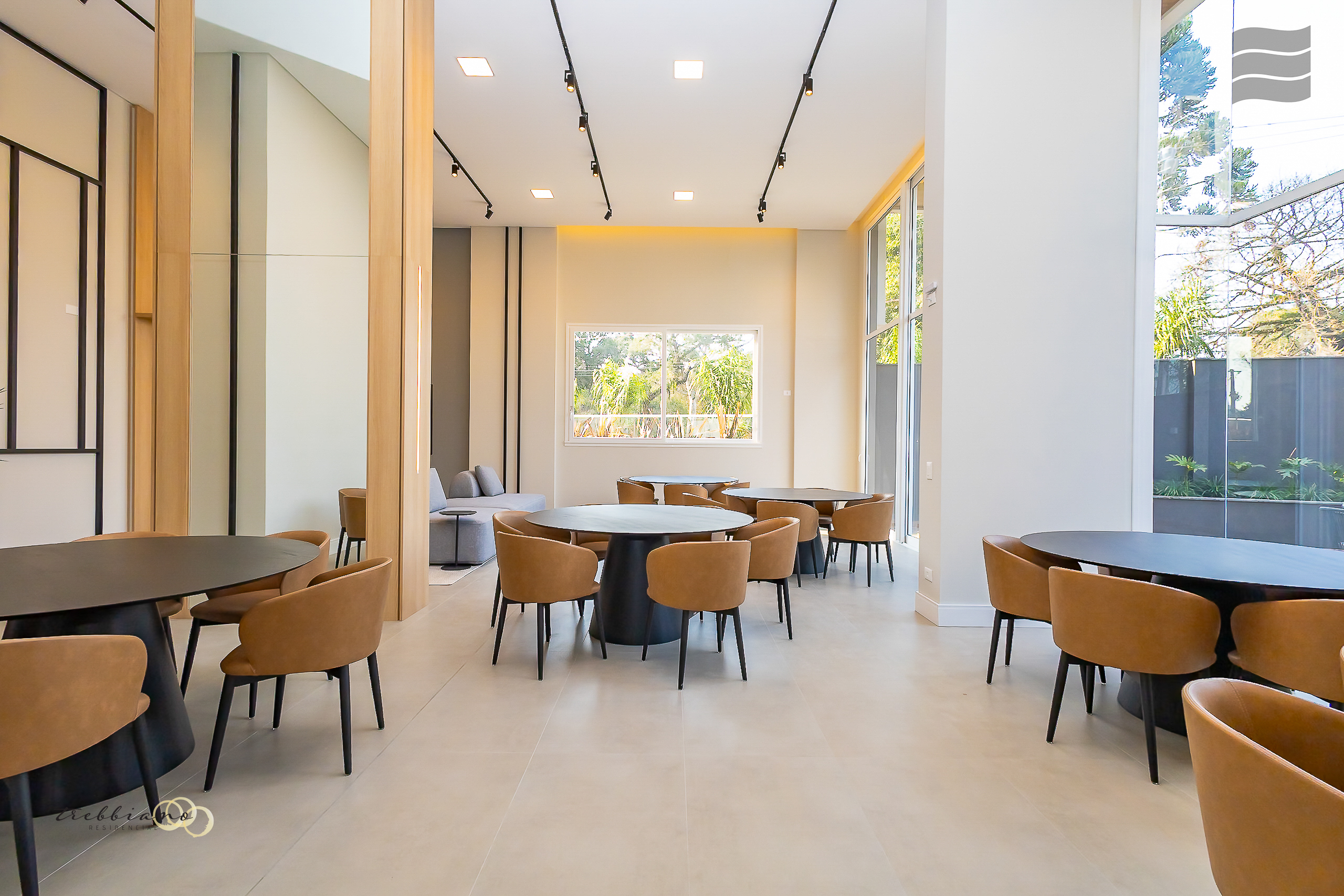 Imagem Apartamento com 2 Quartos à Venda, 75 m² em Mossunguê - CURITIBA