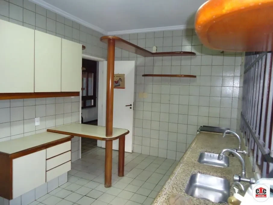 Imagem Casa com 4 Quartos à Venda, 320 m² em Atalaia - Aracaju