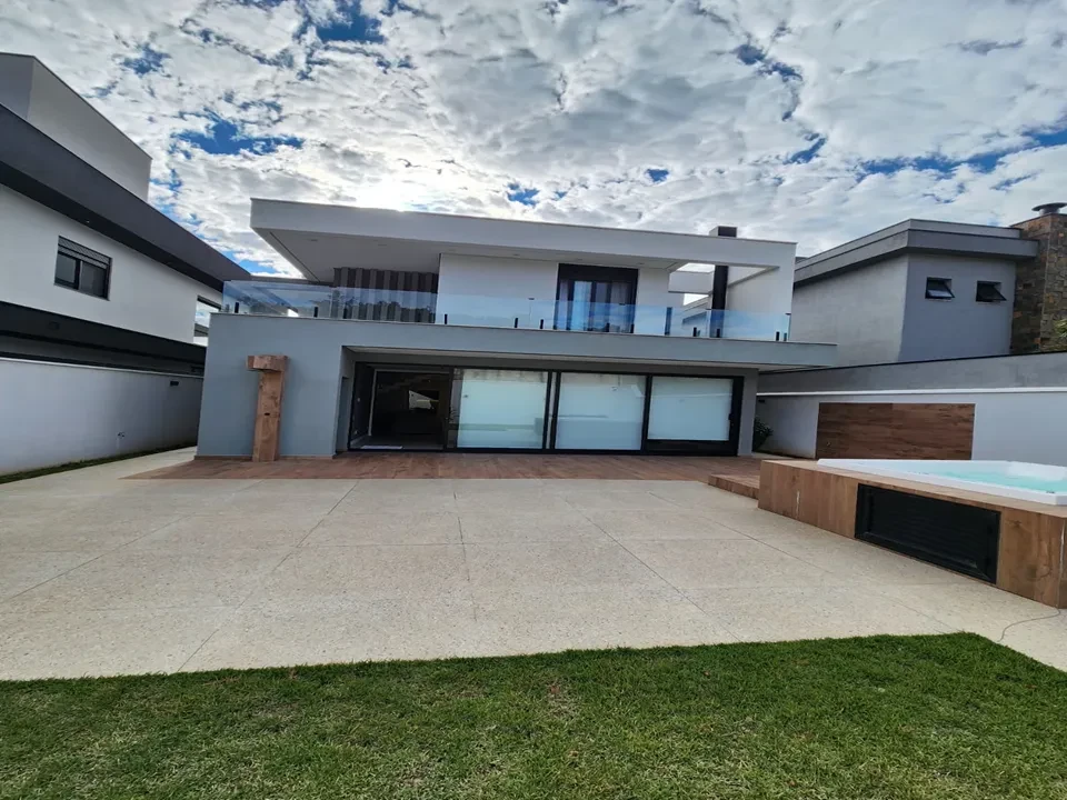 Imagem Casa de Condomínio com 4 Quartos à Venda, 270 m² em Jardim Novo Mundo - Jundiaí