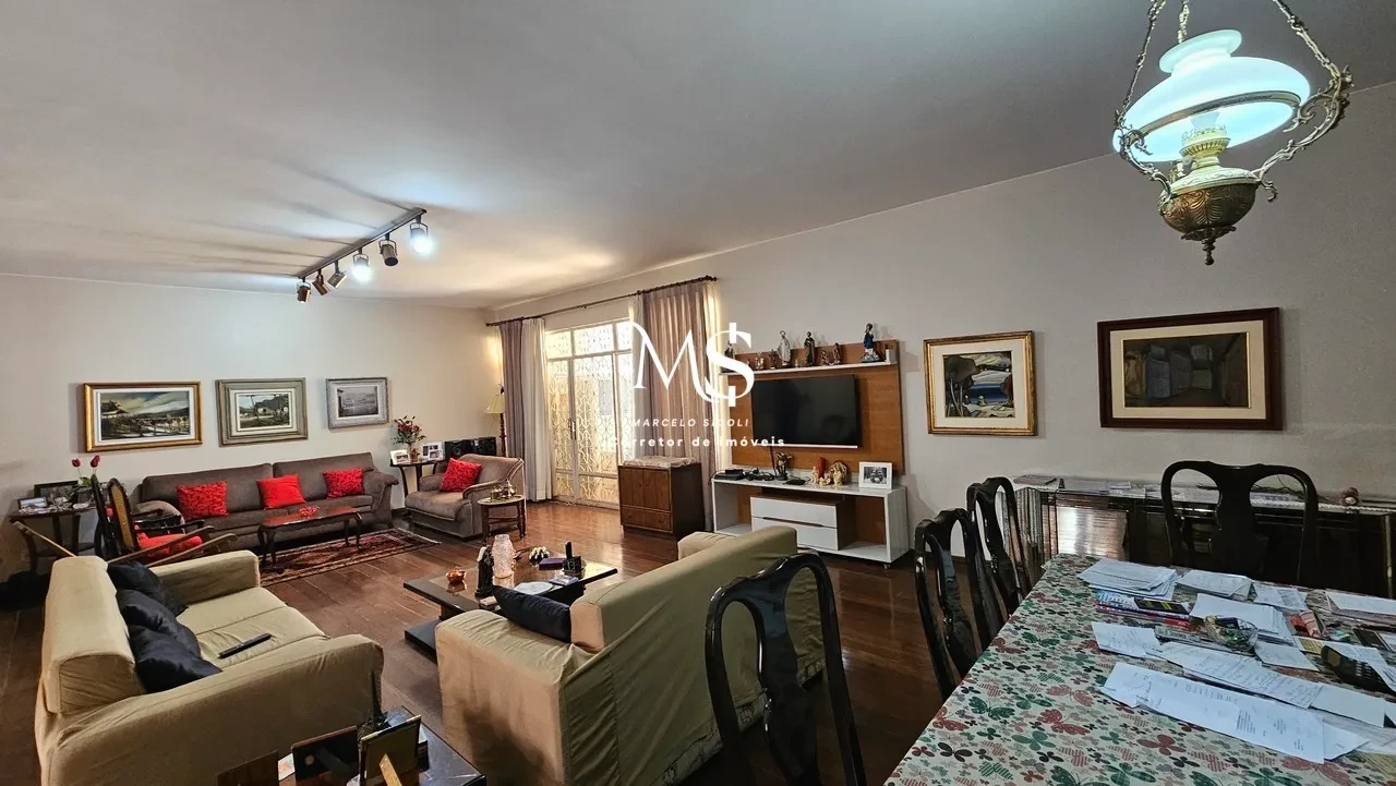 Imagem Casa com 4 Quartos à Venda, 776 metros em Setor de Habitações Individuais Sul - Brasília