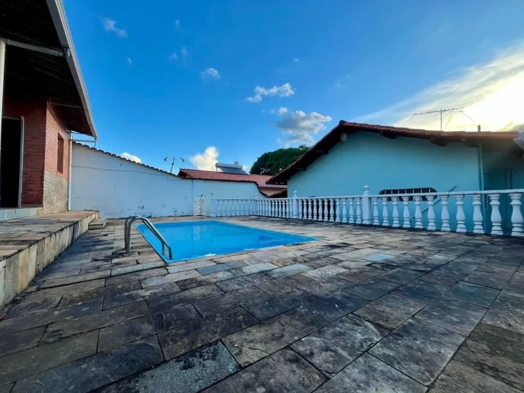 Imagem Casa com 4 Quartos à Venda, 177 m² em Itapoã - Belo Horizonte