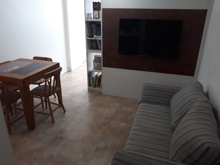 Imagem Apartamento com 1 Quarto à Venda, 65 m² em Gonzaga - Santos