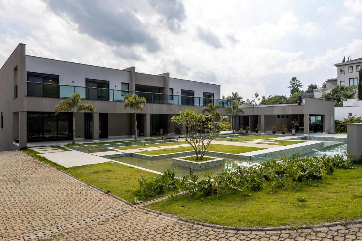 Casa de Condomínio com 4 Quartos à Venda, 1.307 m² em Residencial Tamboré - Barueri