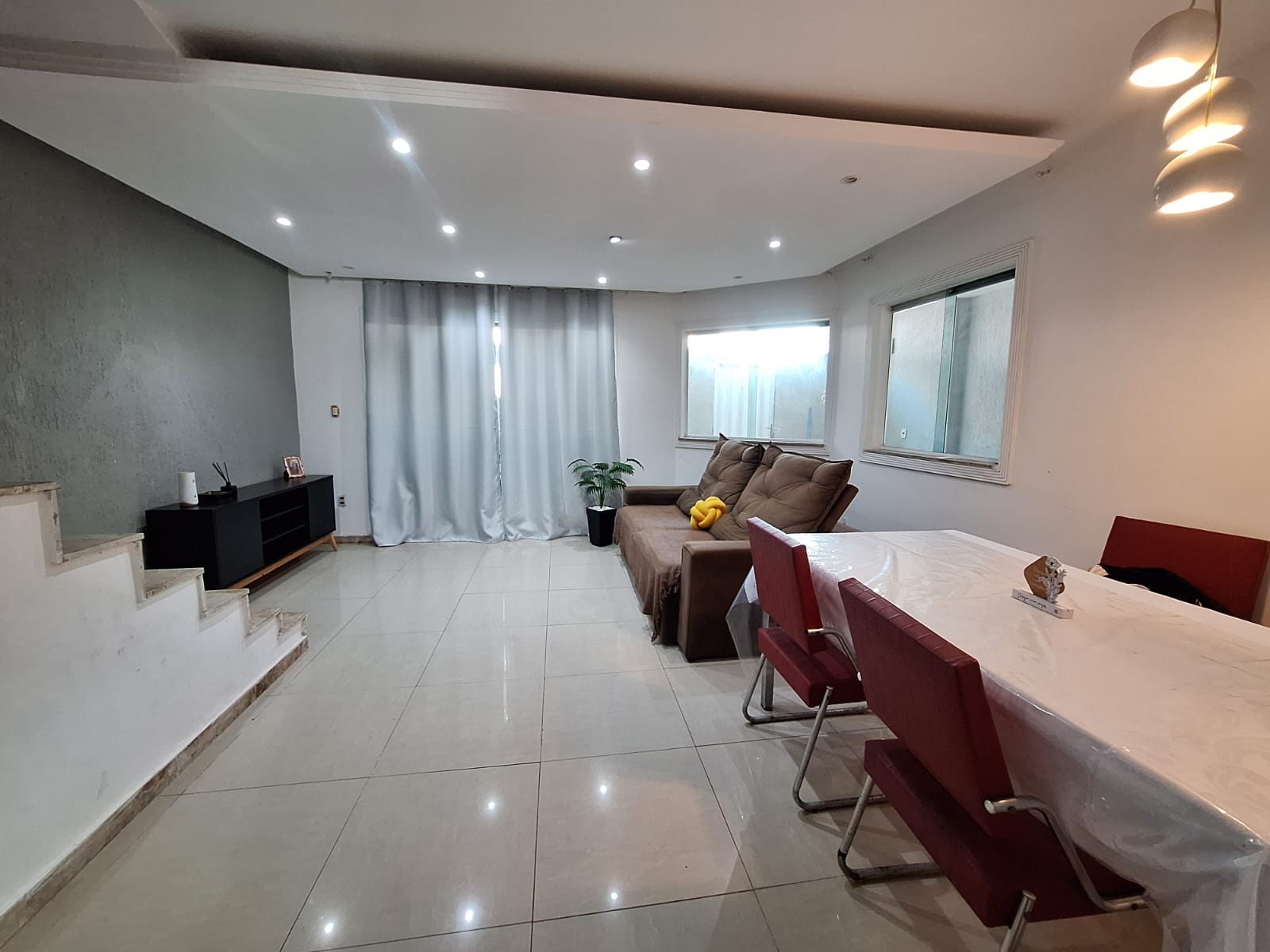 Foto do imóvel: Casa com 3 Quartos à Venda, 300 m² em Bangu - Rio de Janeiro