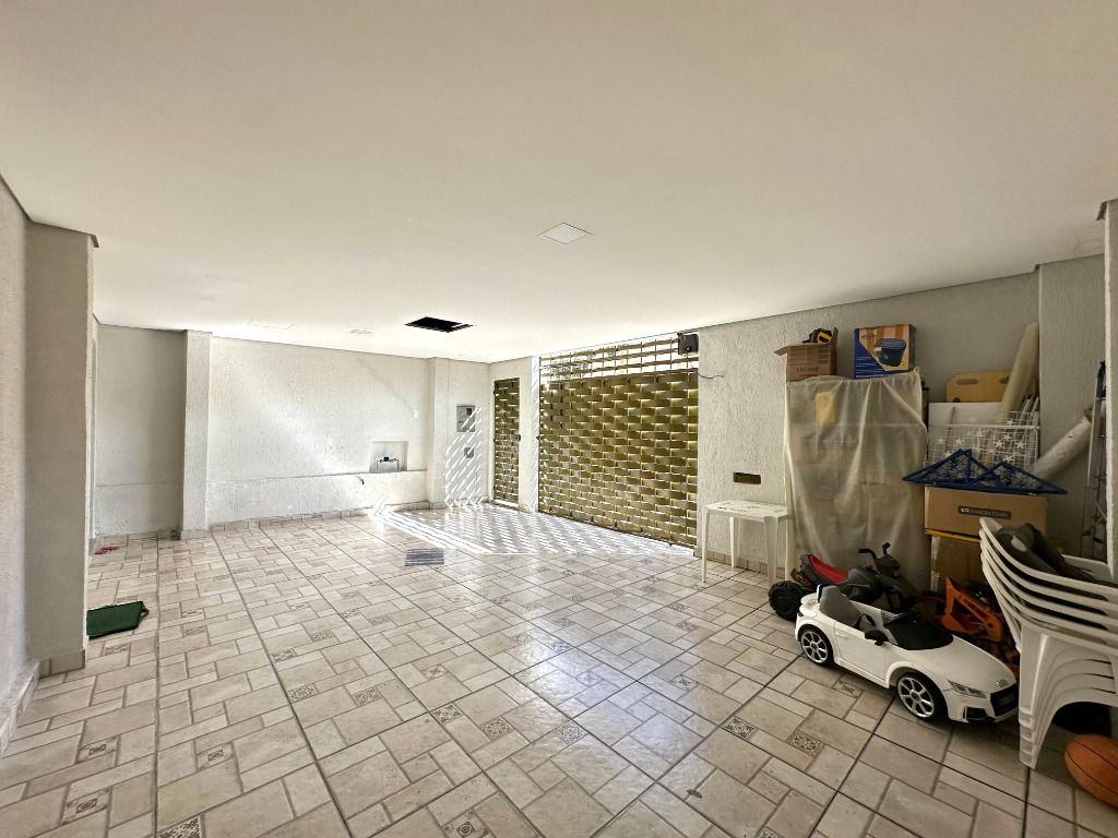 Imagem Casa com 3 Quartos à Venda, 122 m² em Planalto - Belo Horizonte