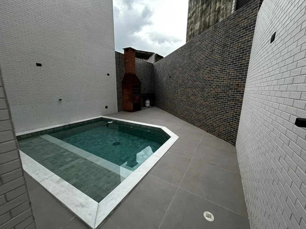 Imagem Casa com 3 Quartos à Venda, 100 m² em Aparecida - Santos