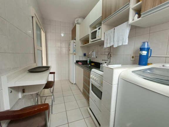 Apartamento com 2 Quartos à Venda,  em Predial - Torres