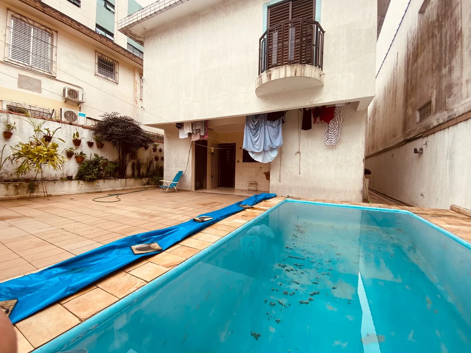 Imagem Sobrado com 4 Quartos à Venda, 255 m² em Embaré - Santos