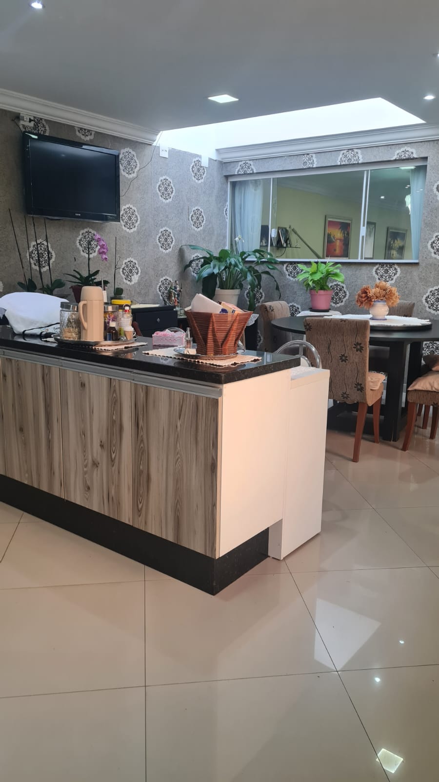 Foto do imóvel: Casa com 3 Quartos à Venda, 400 m² em Portão - Curitiba